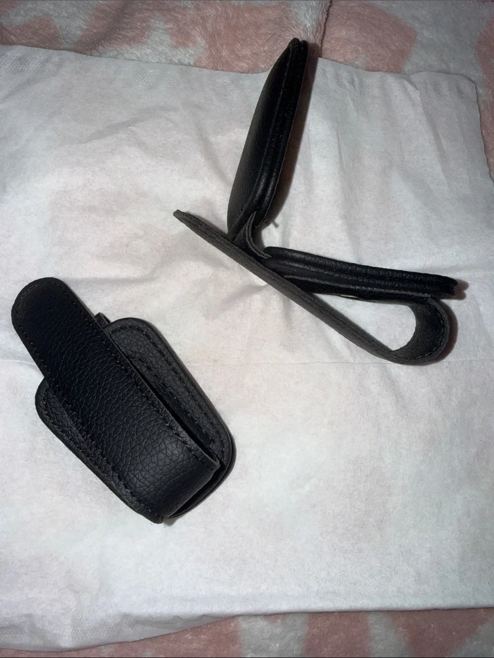 Black Leather Sunglasses Visor Clips - 2